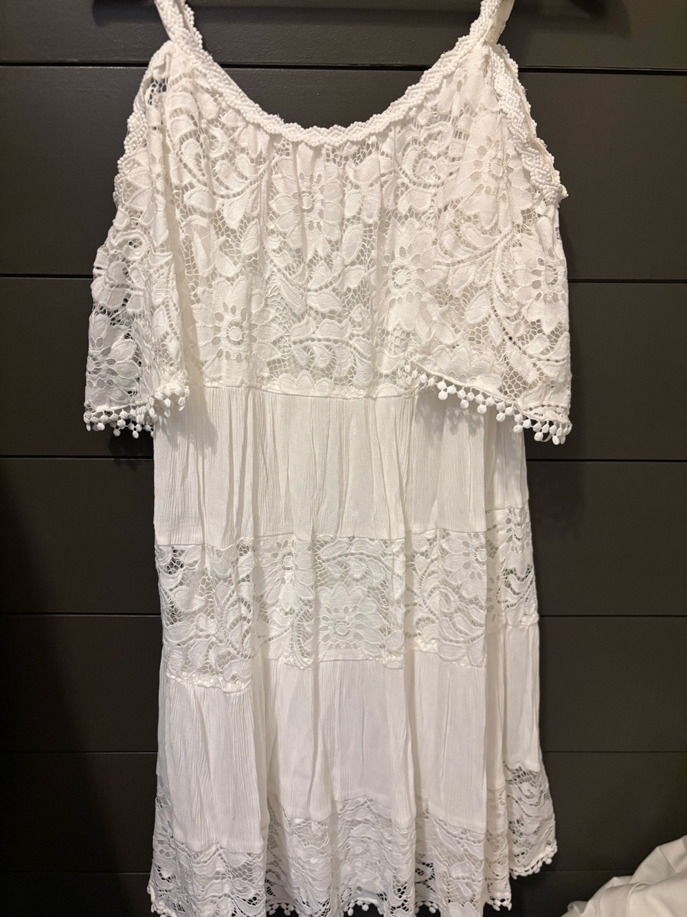 ROBBIE BEE White Lace Cold-Shoulder Summer Dress Size Medium